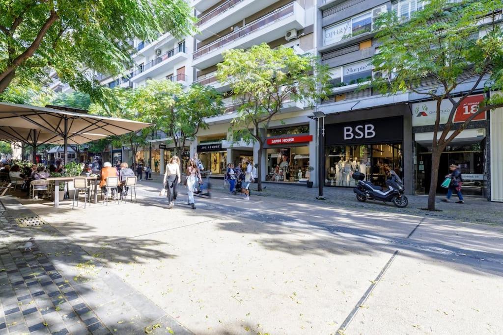 Апартаменти Ag.Sofias Pedestrian Area Luxury Ap. & Big Balcony Салоніки Екстер'єр фото